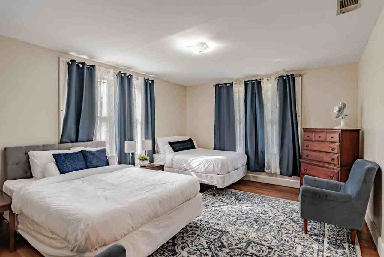 152 Hannon Ave #1043572P - Photo 4 of 50