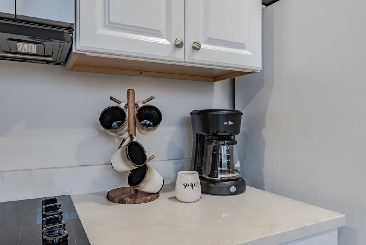 152 Hannon Ave #1043572P - Photo 6 of 50