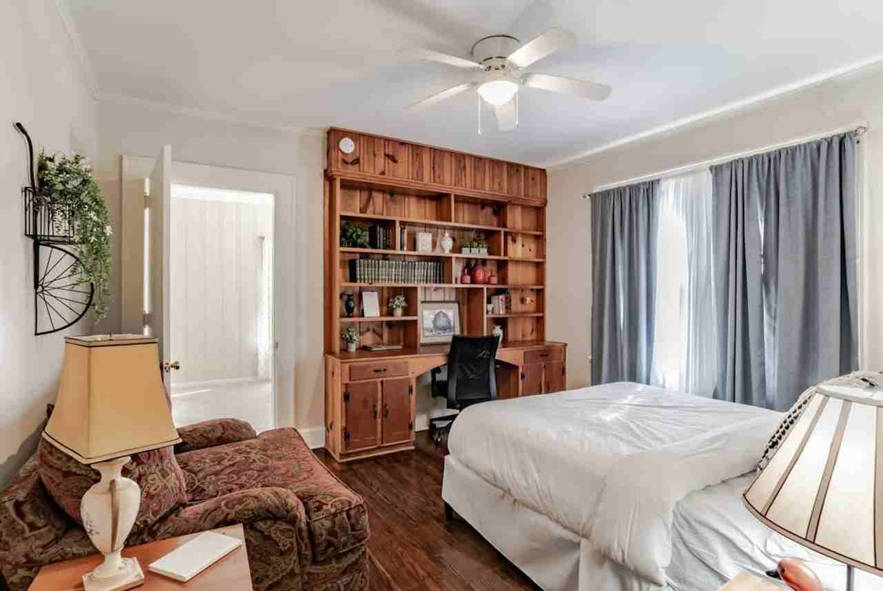152 Hannon Ave #1043572P - Photo 6 of 50