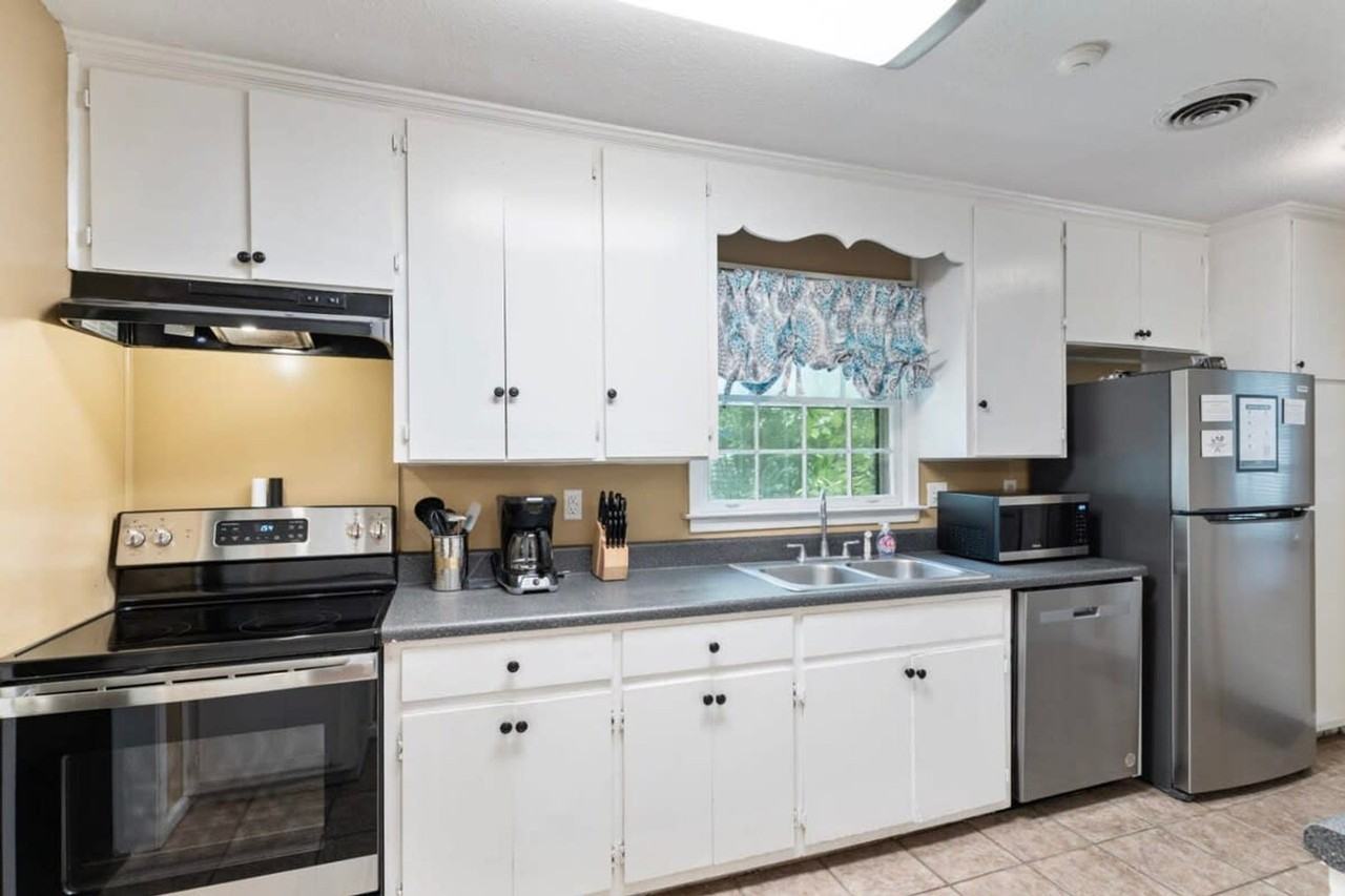 4243 Vaughn Rd #1043807P - Photo 5 of 50