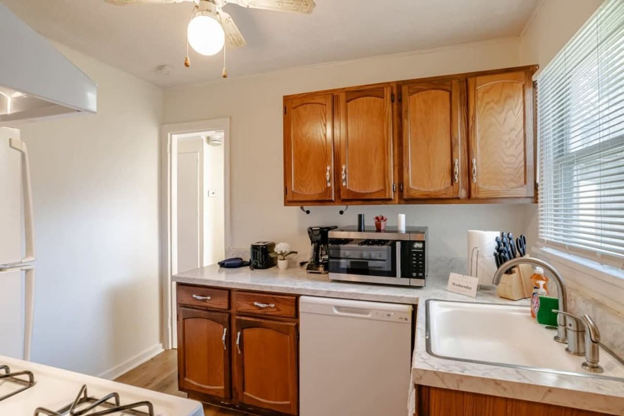 2861 Potter Dr #1043844P - Photo 4 of 38