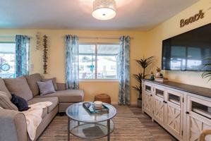 featured image of 215 Richland Ave