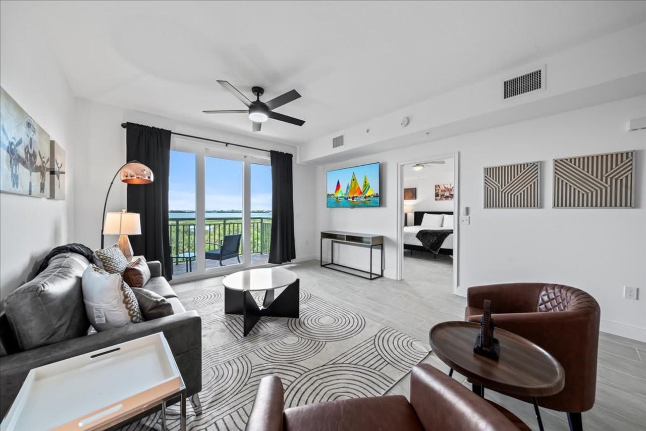 701 Pilot Lane - Photo 3 of 97