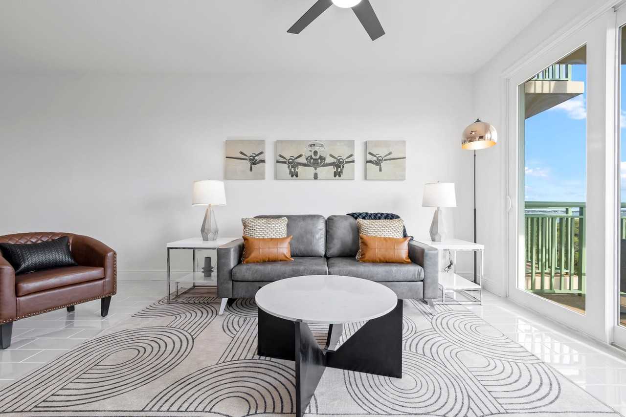 701 Pilot Lane - Photo 4 of 97