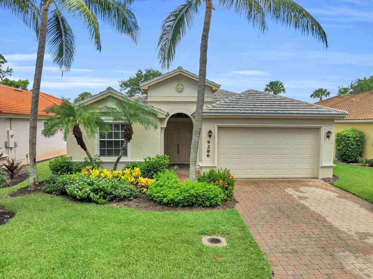 9286 Spanish Moss Way #1049683P - Photo 6 of 40