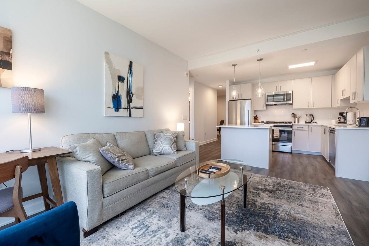 405 Atlantic St #1050390P - Photo 2 of 14