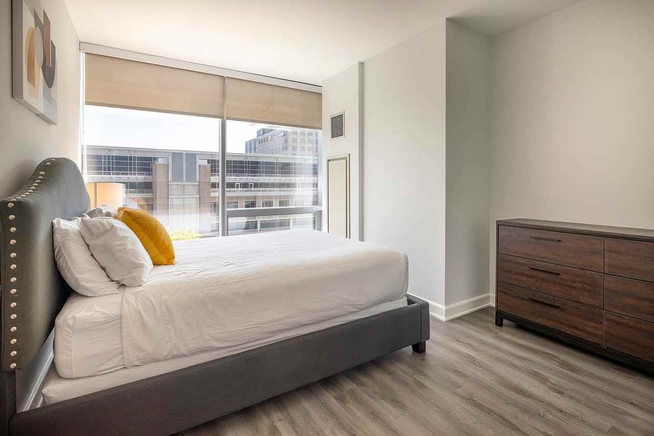 405 Atlantic St #1050390P - Photo 6 of 14