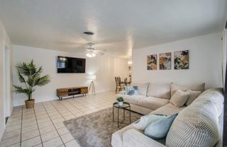 5542 Holly St - Photo 1 of 1