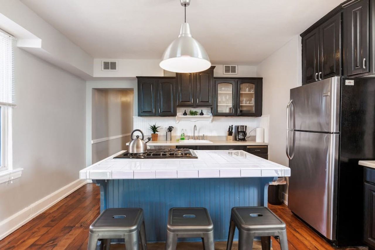 424 Liberty Hl #1056033P - Photo 6 of 24