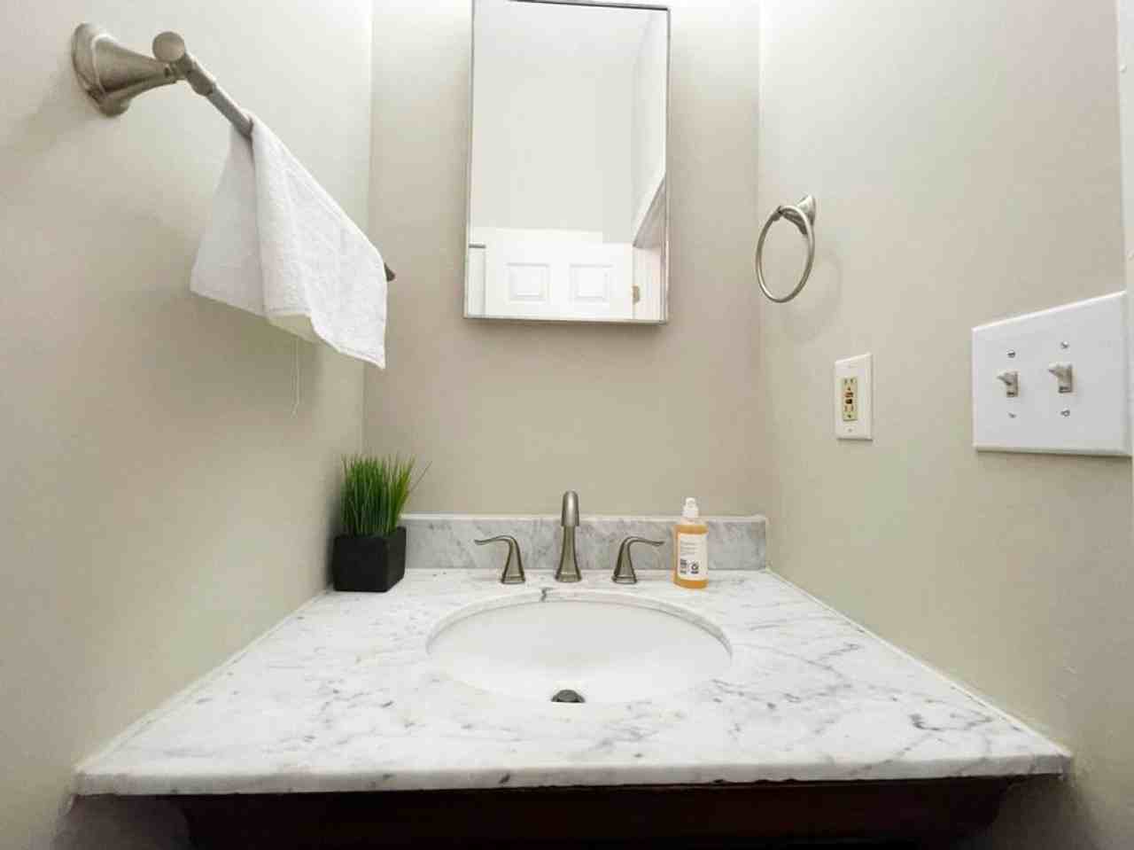 1925 Colerain Ave #1056034P - Photo 5 of 27