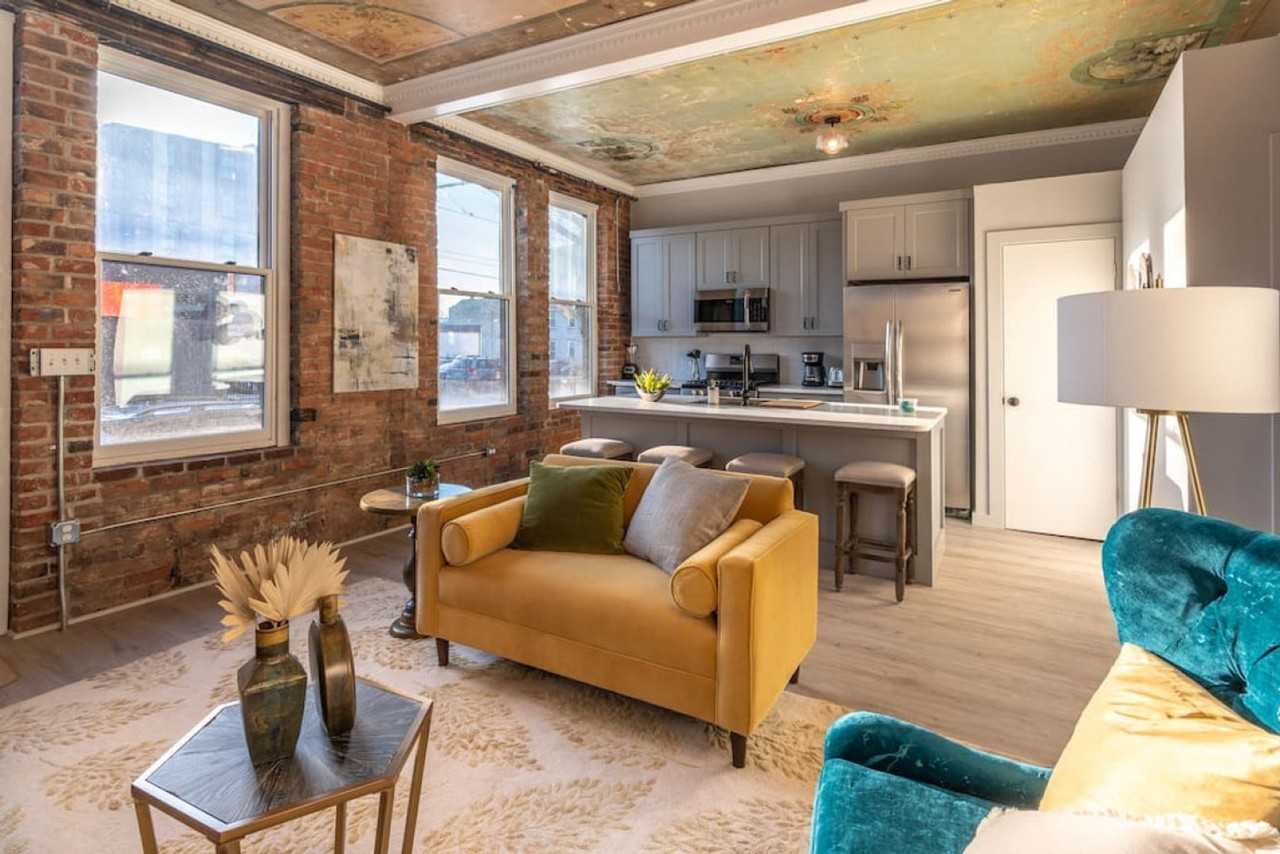 1900 Elm St #1056055P - Photo 4 of 21