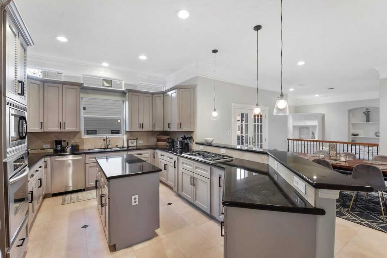 1206 W 25th St #1056411P - Photo 7 of 34