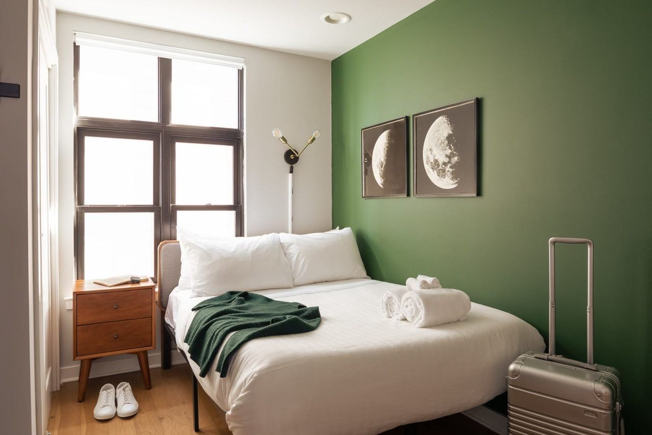 222 Vine St #1060934P - Photo 5 of 33