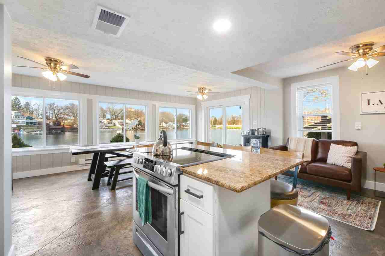 3576 Portage Point Blvd #1061035P - Photo 4 of 50