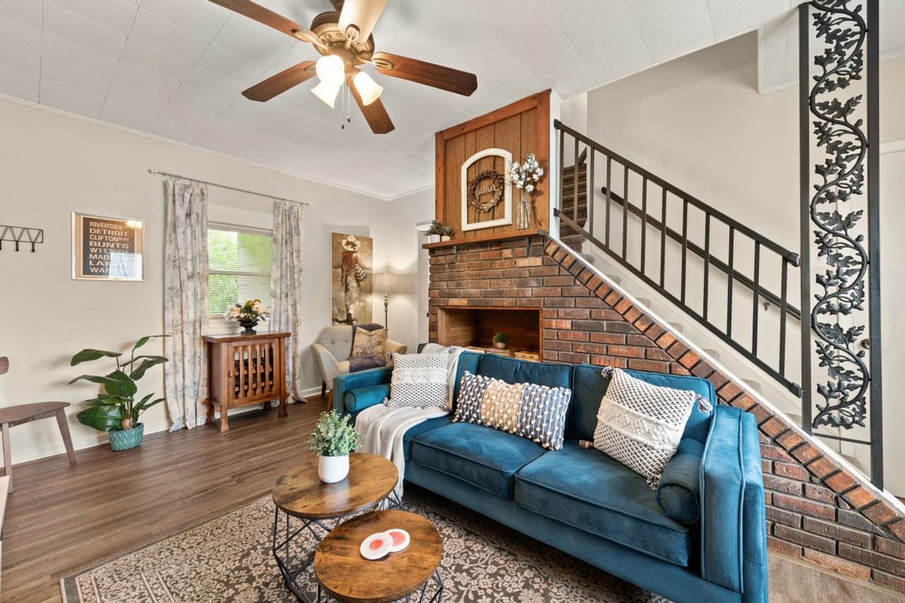 3175 Rocky River Dr #1061046P - Photo 6 of 39