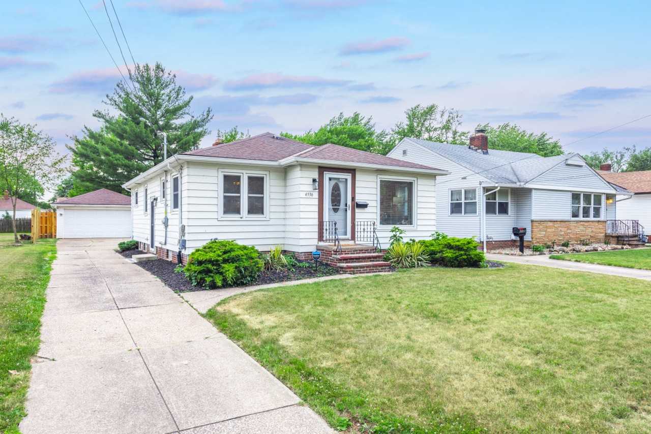 6536 Lawnwood Ave #1061060P - Photo 6 of 40