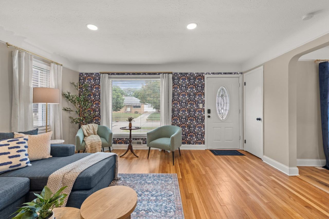 6536 Lawnwood Ave #1061060P - Photo 7 of 40