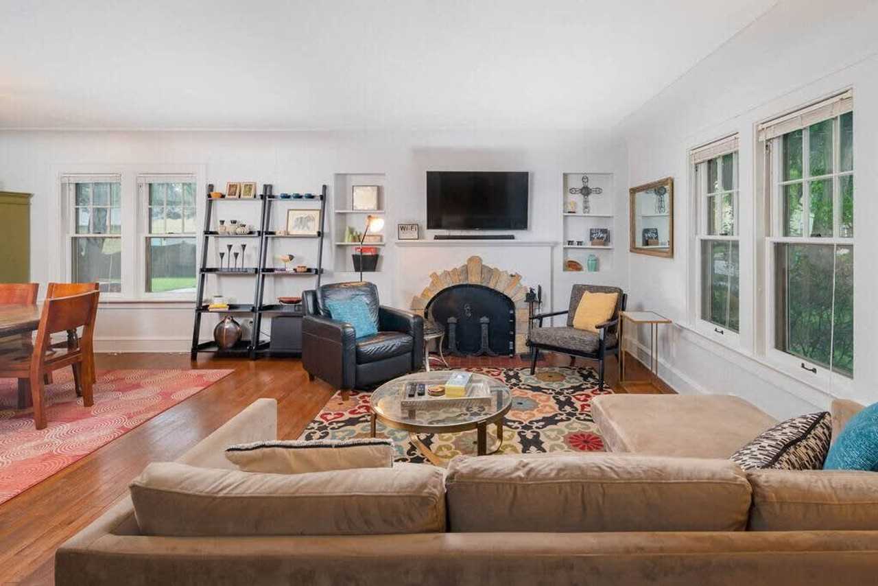 1212 W Winnebago St #1061639P - Photo 4 of 19