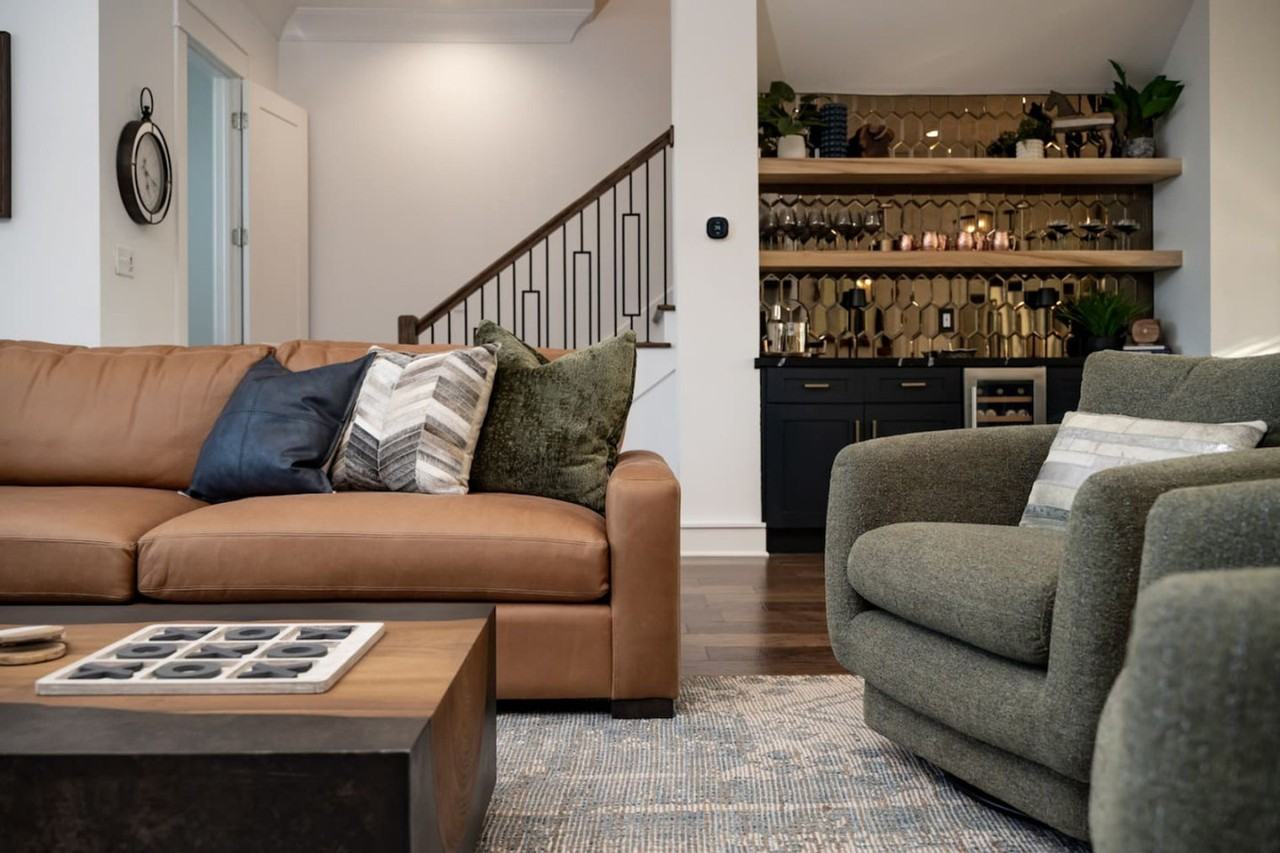 218 Tarrow St #1071608P - Photo 2 of 33