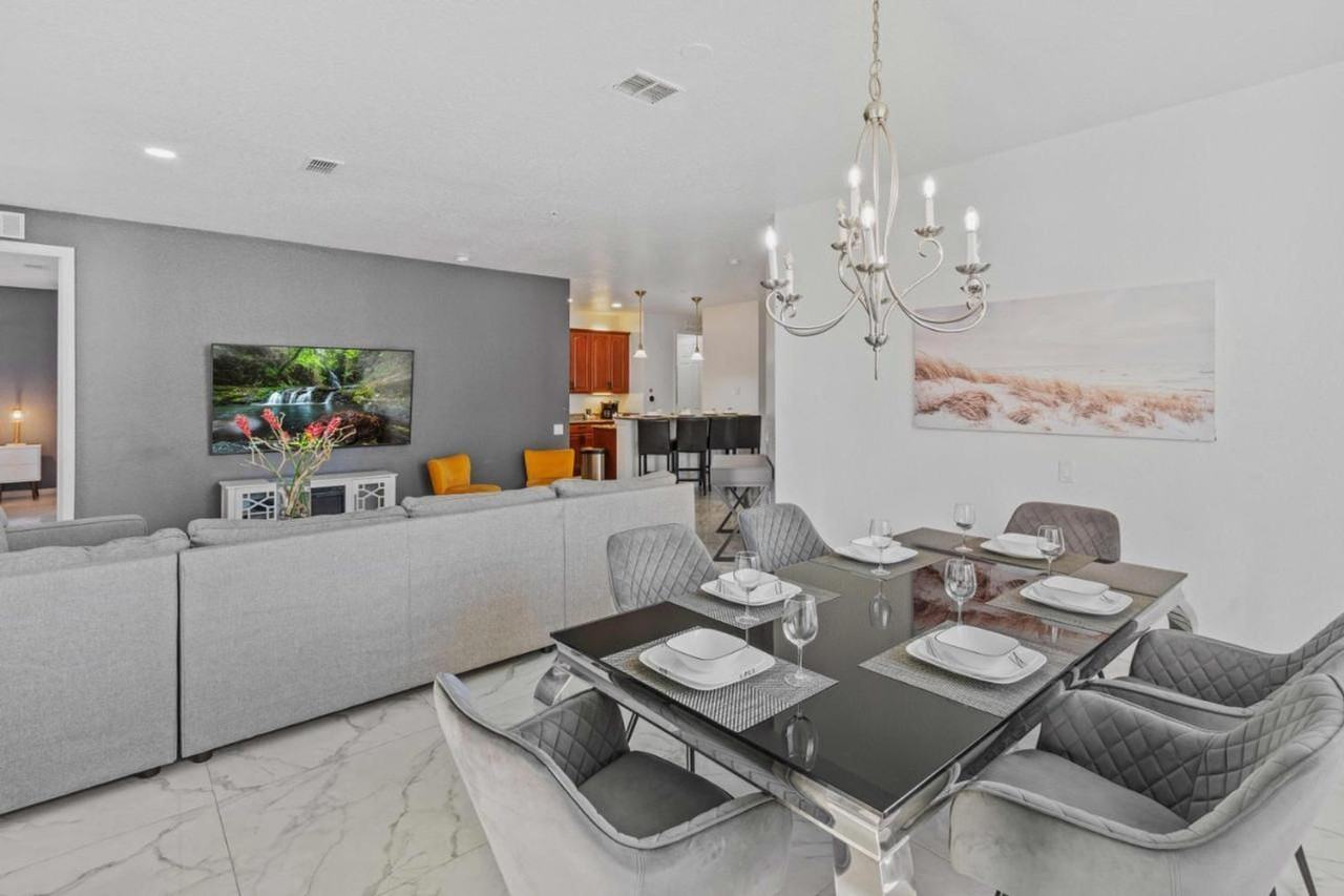 4840 Cayview Ave #1072201P - Photo 2 of 29