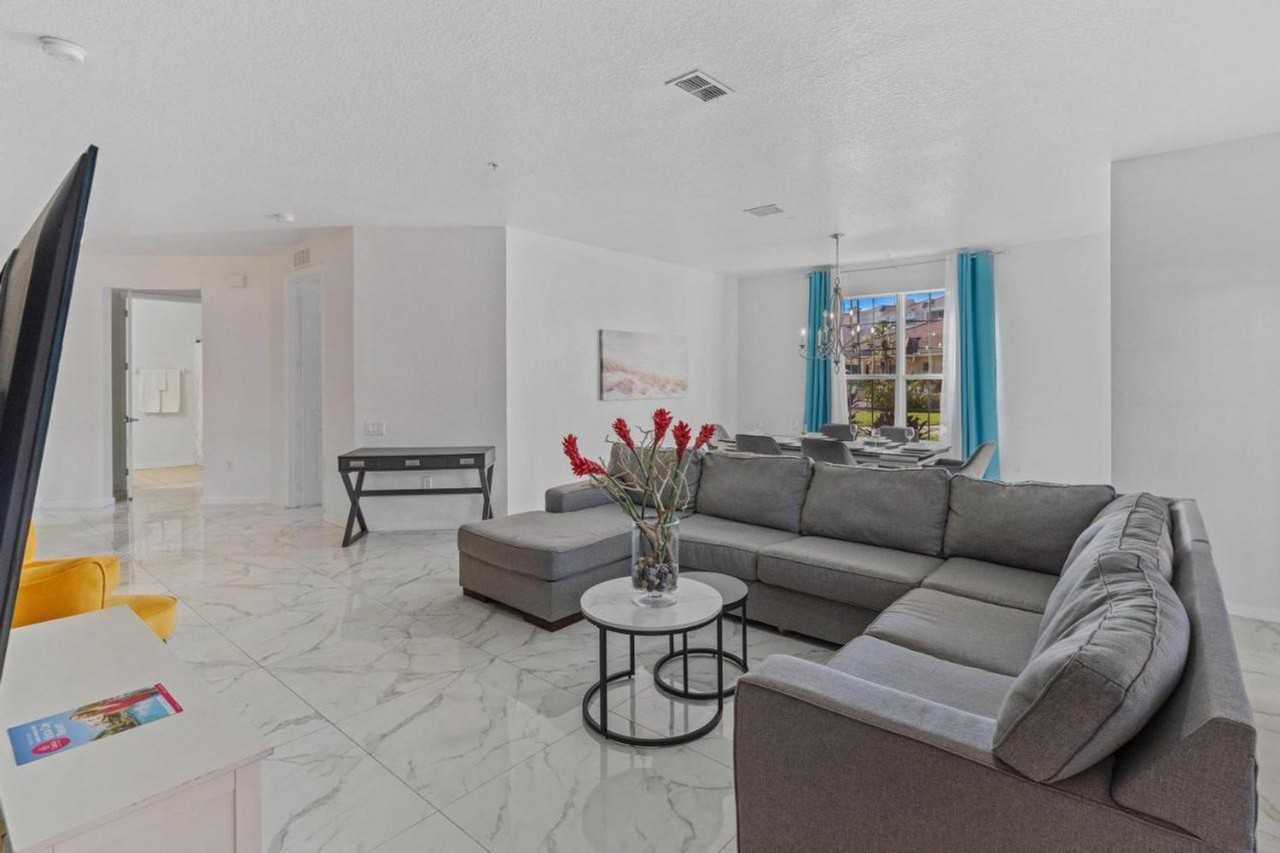 4840 Cayview Ave #1072201P - Photo 4 of 29