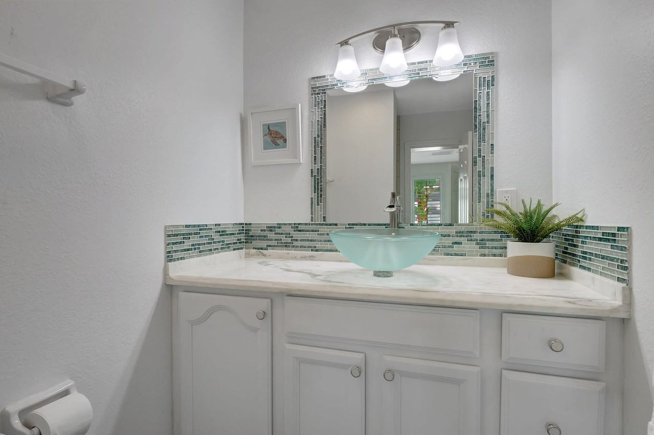 27526 Los Amigos Ln #1073491P - Photo 6 of 36