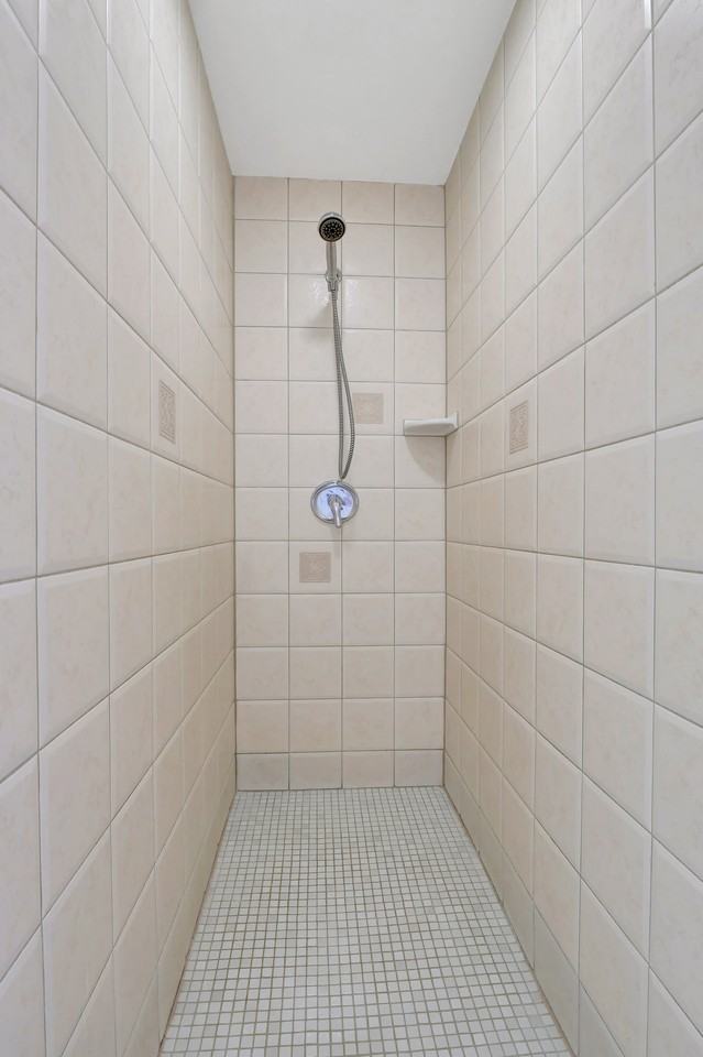 27526 Los Amigos Ln #1073491P - Photo 7 of 36