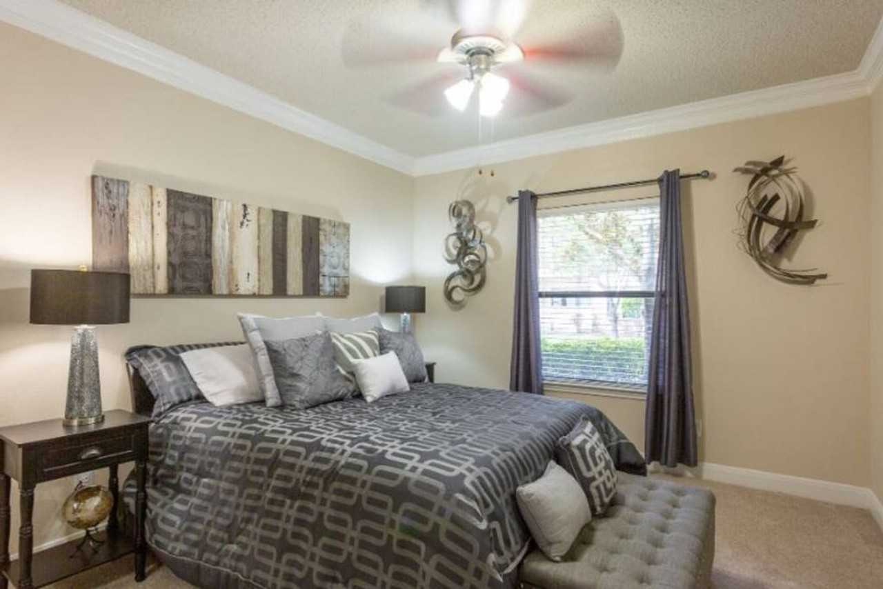 Eldridge Pkwy #1073648P - Photo 2 of 9