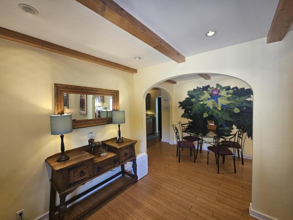 1287 Coast Village Cir - Photo 2 of 17