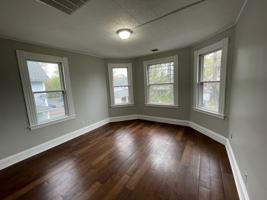 featured image of 19 Prince St #2R
