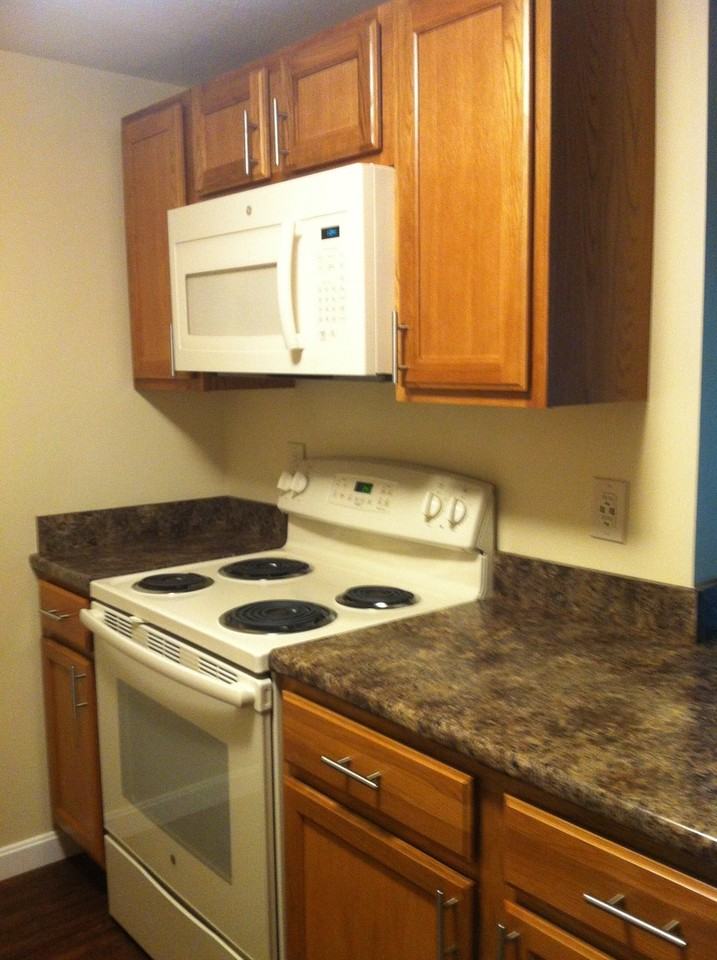 10 Center Street - Photo 2 of 33