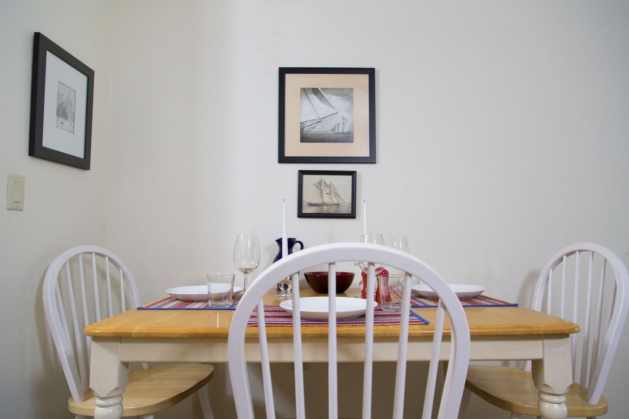 10 Center Street - Photo 6 of 33