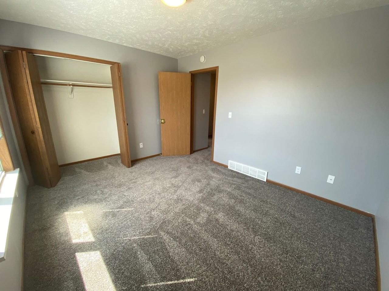 Greenview Apartments - Photo 7 of 23