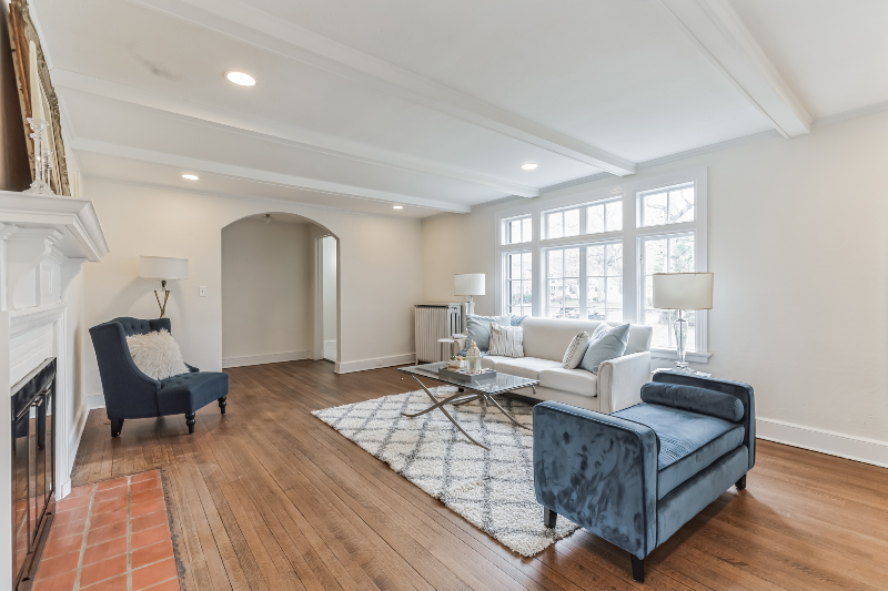 60 Maple Ave - Photo 3 of 20