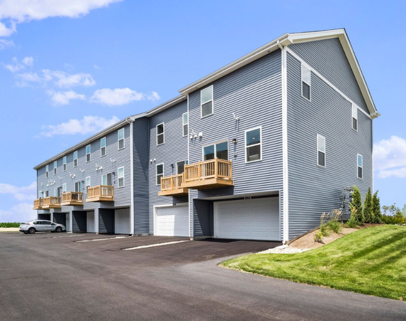 6501 Linden Trl #A - Photo 2 of 19