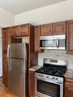 featured image of 3532 Prairie Ave #1