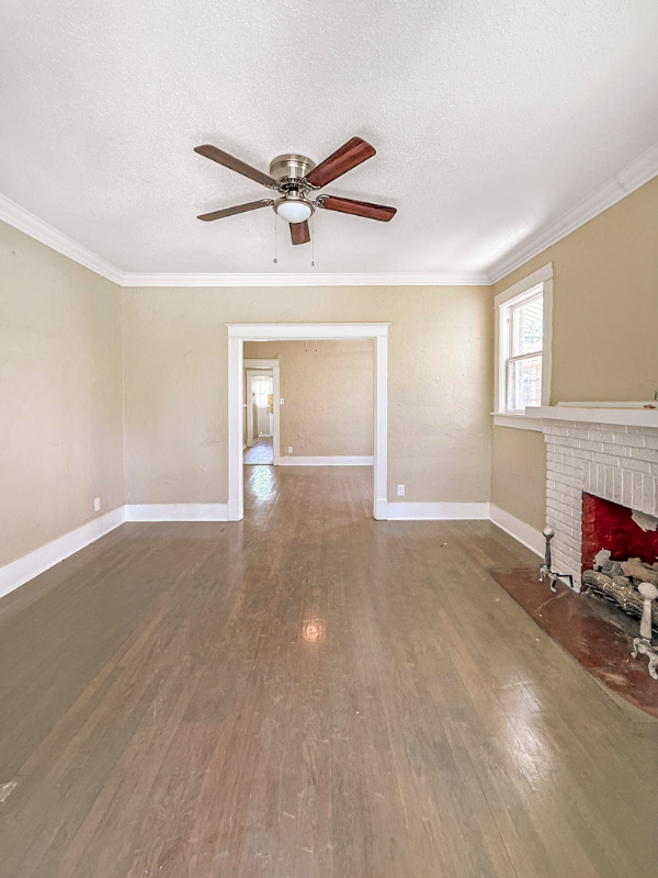 1826 Waverly Ave - Photo 2 of 21