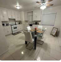 featured image of Comolette Street