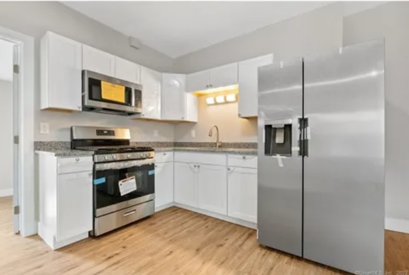 104 Oak St #1 - Photo 2 of 19