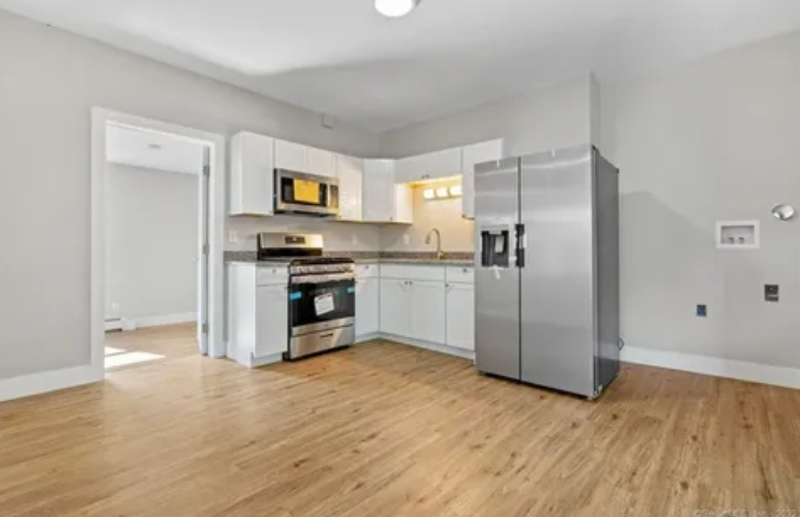 104 Oak St #1 - Photo 3 of 19