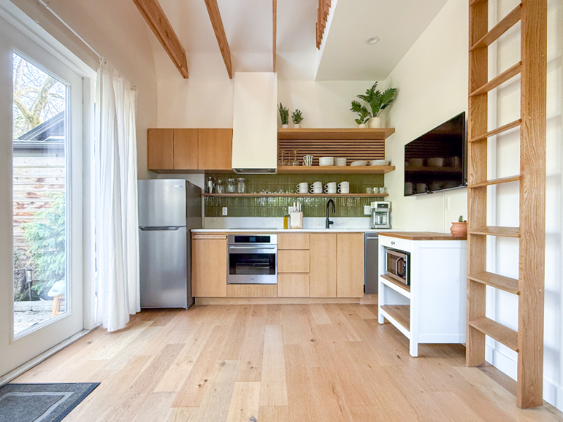 3917 Ne 12th Ave #B - Photo 2 of 20