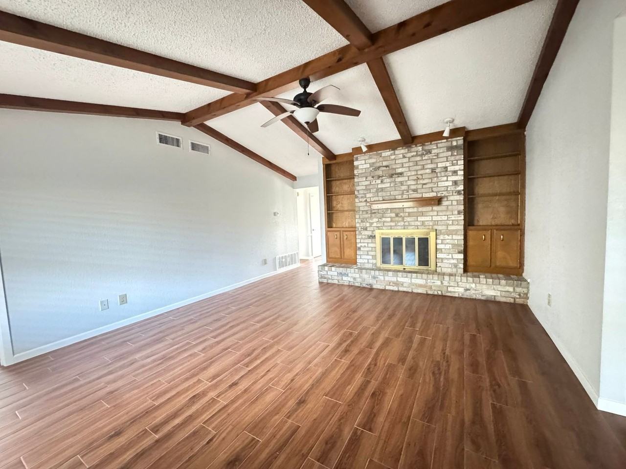 807 Bass Cir - Photo 7 of 27