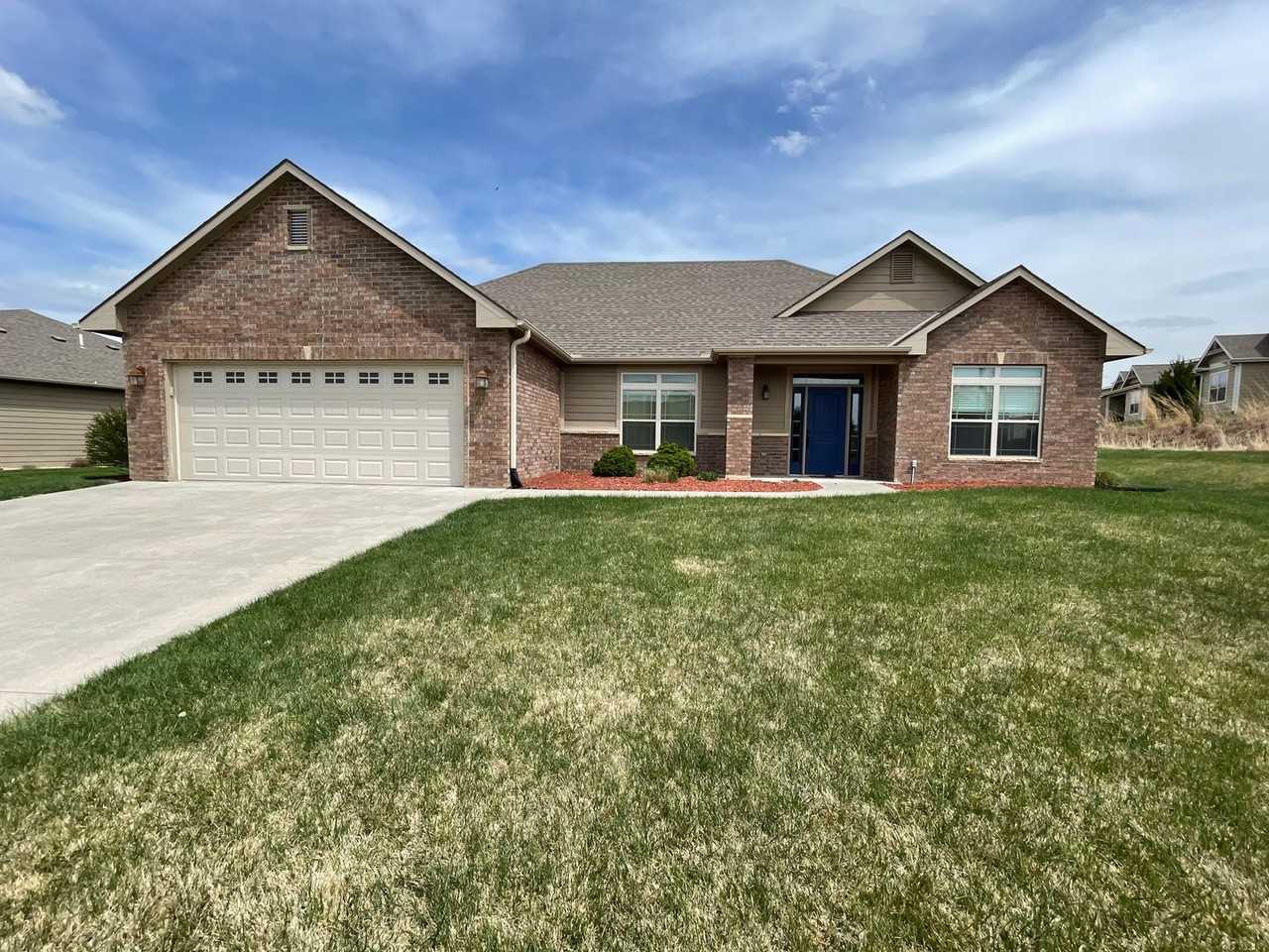 2732 Tobacco Rd - Photo 3 of 26