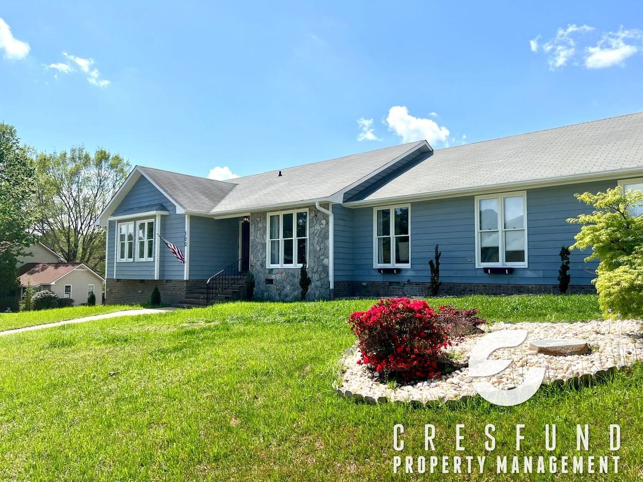 500 Runnymede Ct - Photo 3 of 27