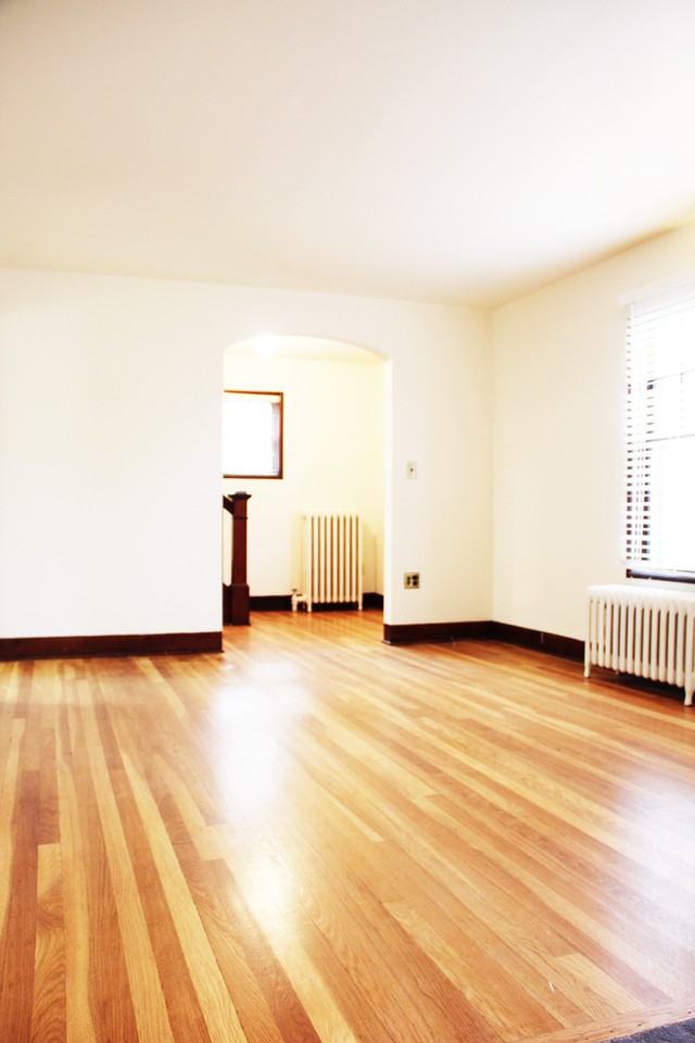 1056 North Ave - Photo 4 of 13