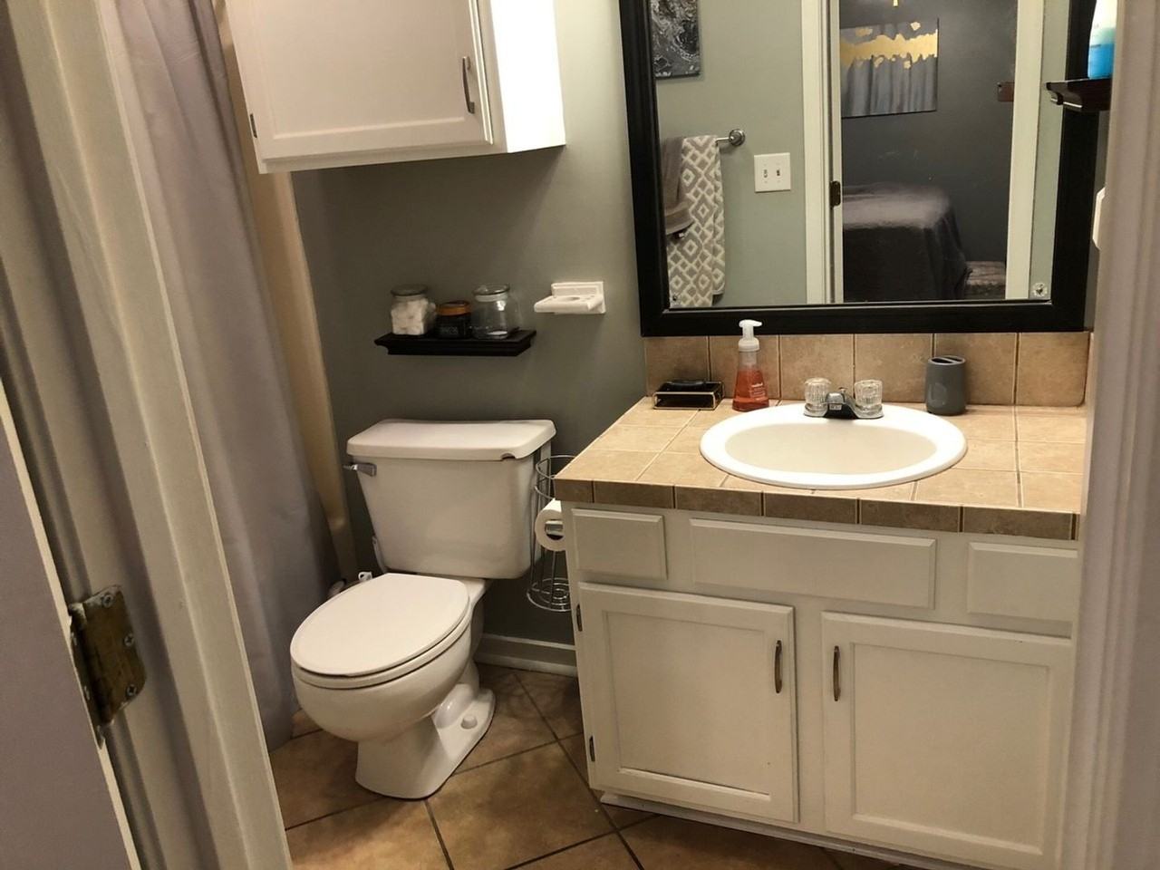 1216 Barnett Bend Cir - Photo 3 of 8