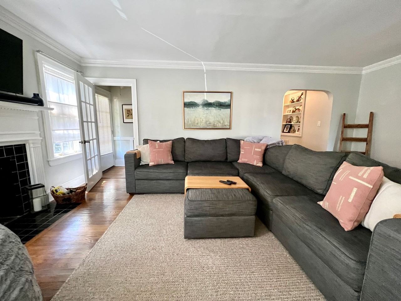 1637 Morningside Dr - Photo 6 of 21