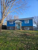 215 Knoll Dr - Photo 1 of 1