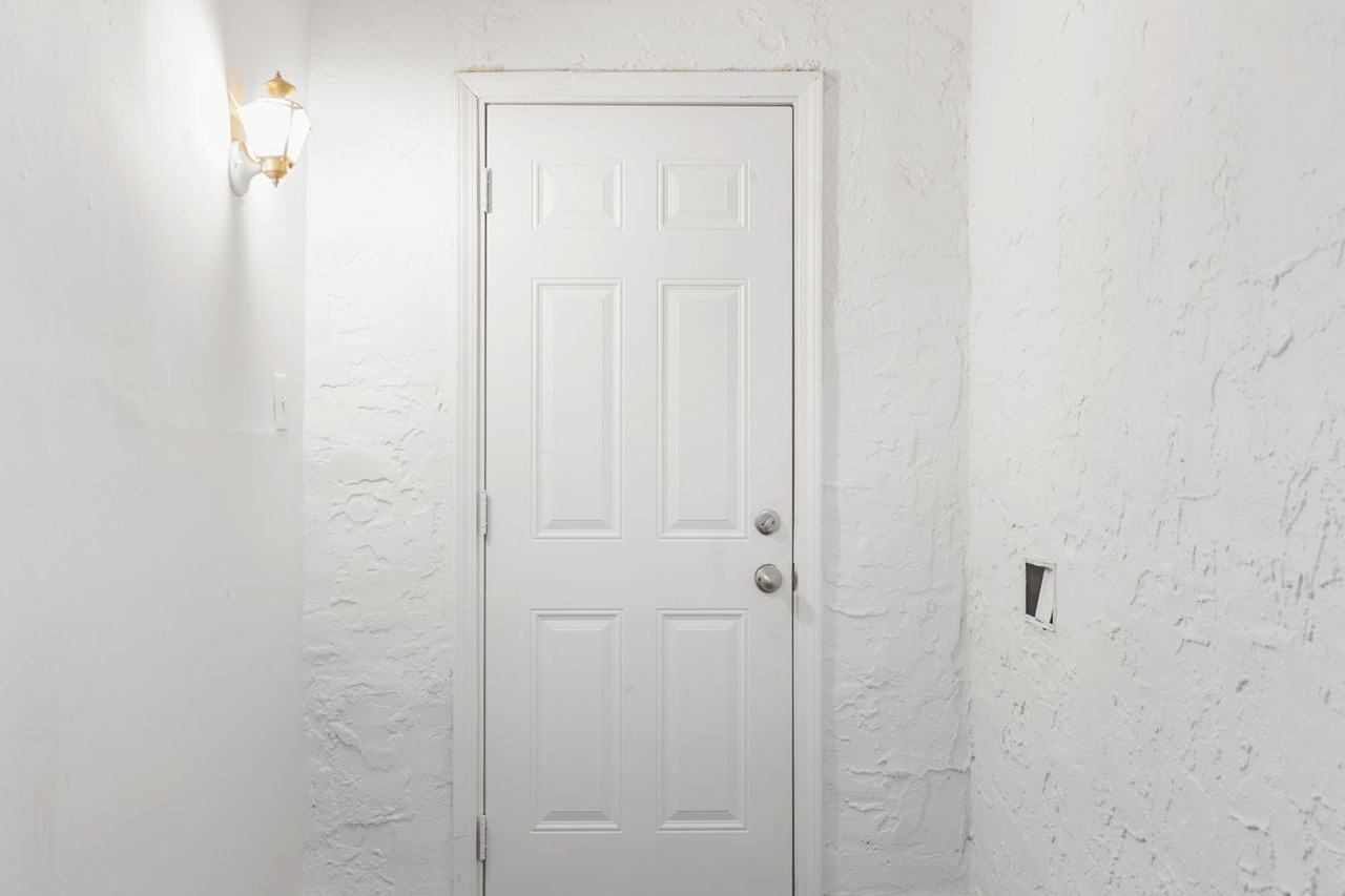 The Ivy - Photo 6 of 18