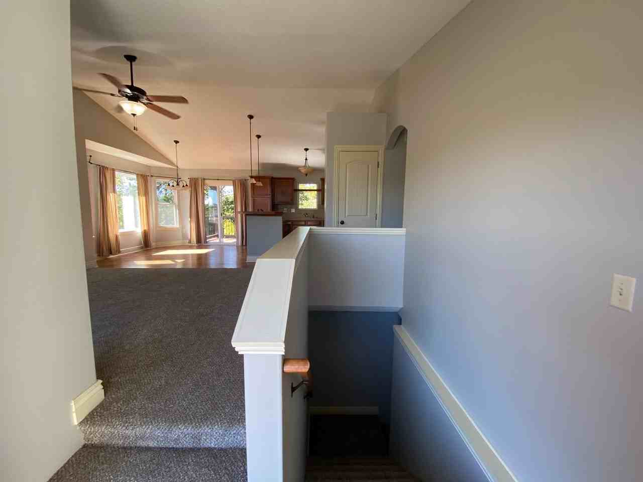 824 Fossilridge Dr - Photo 2 of 26